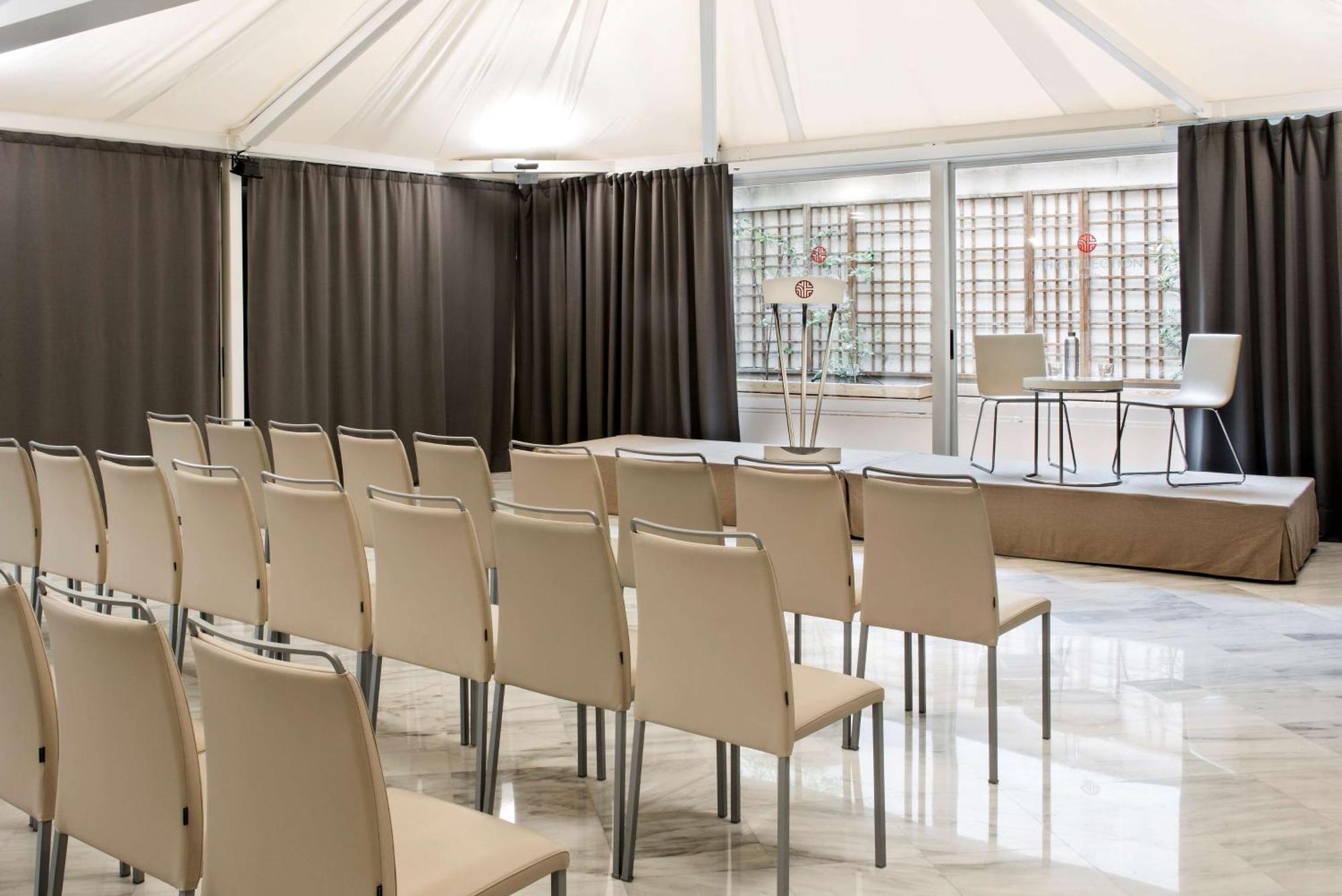 Nh Collection Podium Hotell
